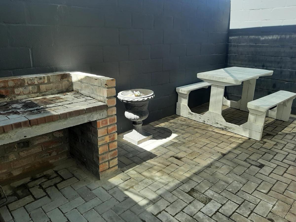 Croeso Guest House Langebaan Luaran gambar